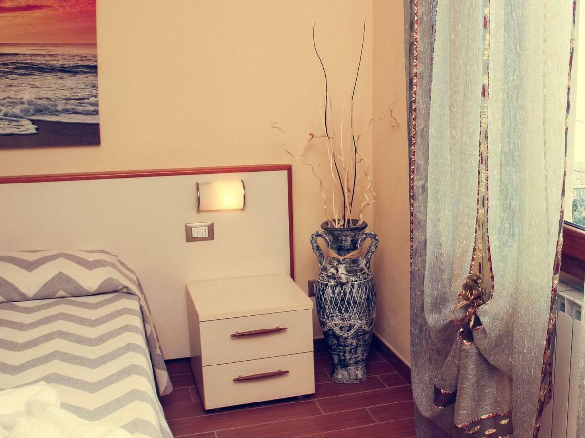 B&B Tina Monte Isola Ngoại thất bức ảnh